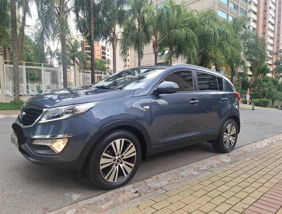 KIA SPORTAGE 2.0 LX 4X2 16V FLEX 4P AUTOMÁTICO KIA SPORTAGE 2.0 LX 4X2 16V FLEX 4P AUTOMÁTICO